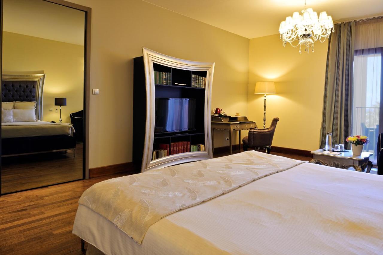 Hotel Demeure Loredana Saint-Florent  Exterior foto
